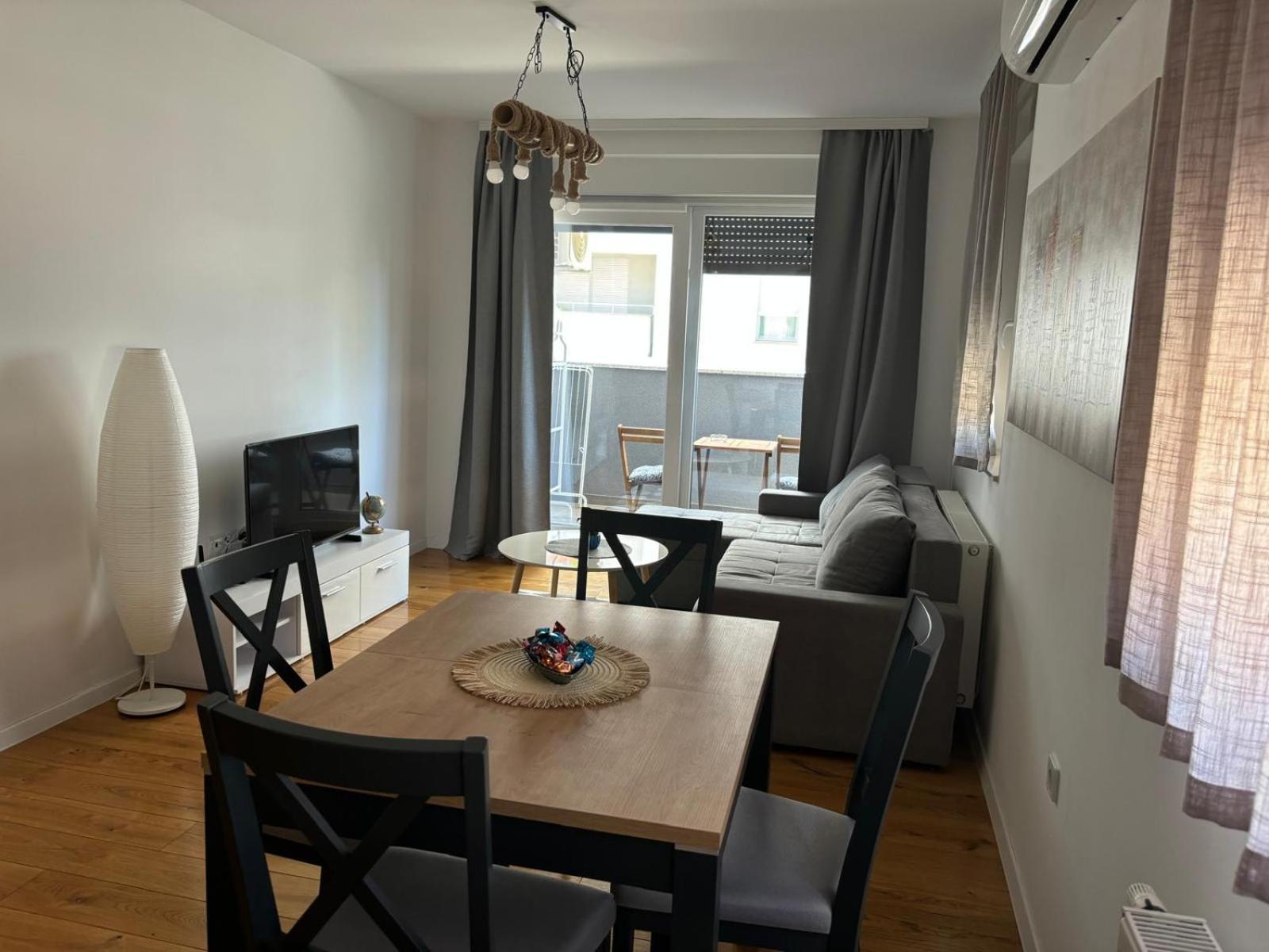 Novoureden Stan Apartment Velika Gorica Exterior foto