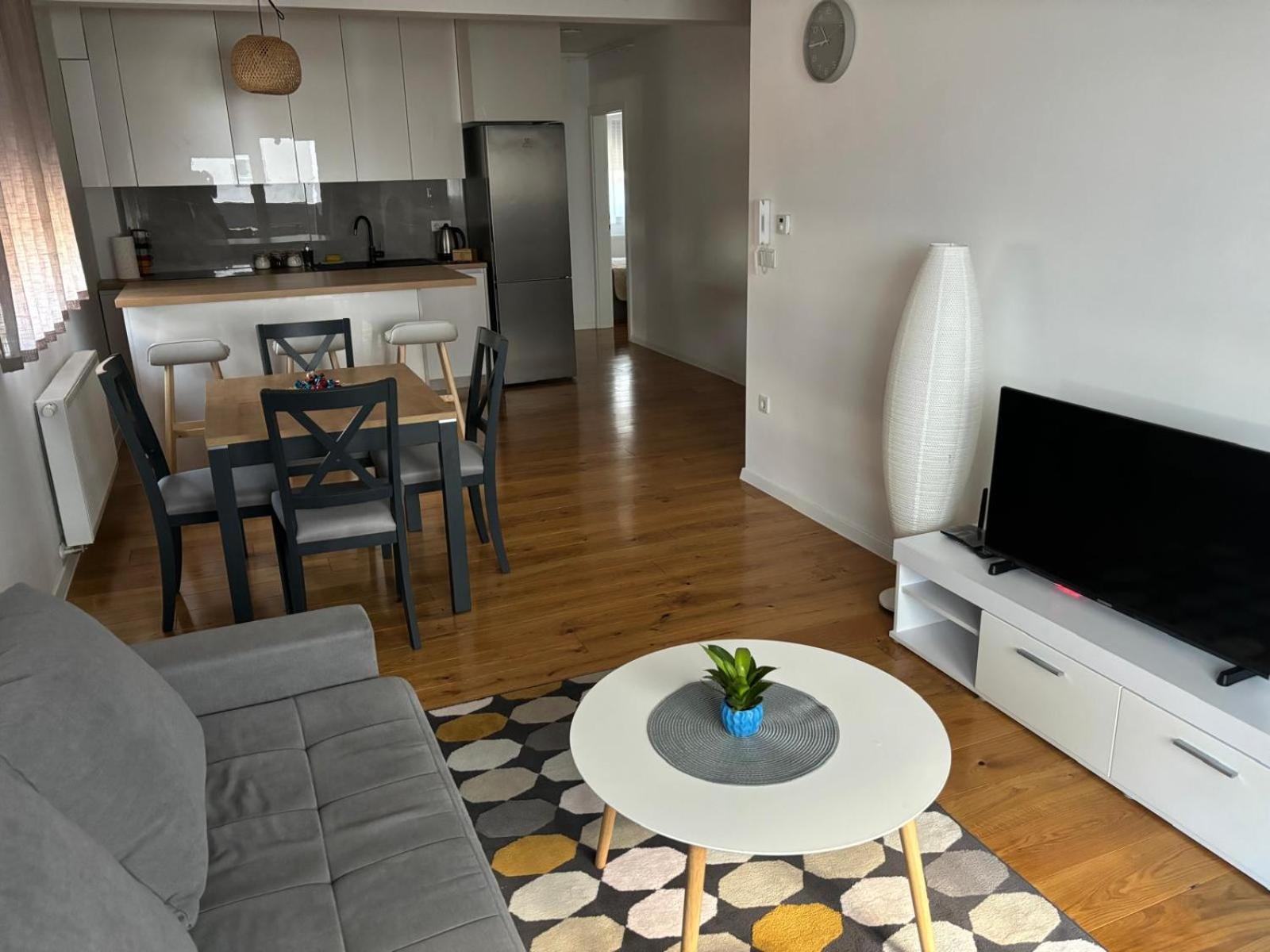 Novoureden Stan Apartment Velika Gorica Exterior foto